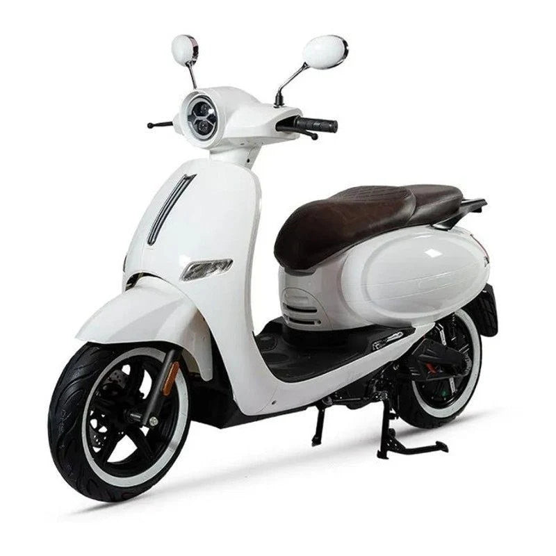 Scuter Electric N-Moto LX06 Alb – Motor BOSCH 2300W, Viteză 25 km/h, Fără Permis, Dimensiuni 1865x700×1113mm, Greutate 90Kg, Autonomie 60 km, Baterie Lithium 60V, COC & EEC + Carte Rar (CIV) + Cadou Tricou N-Moto