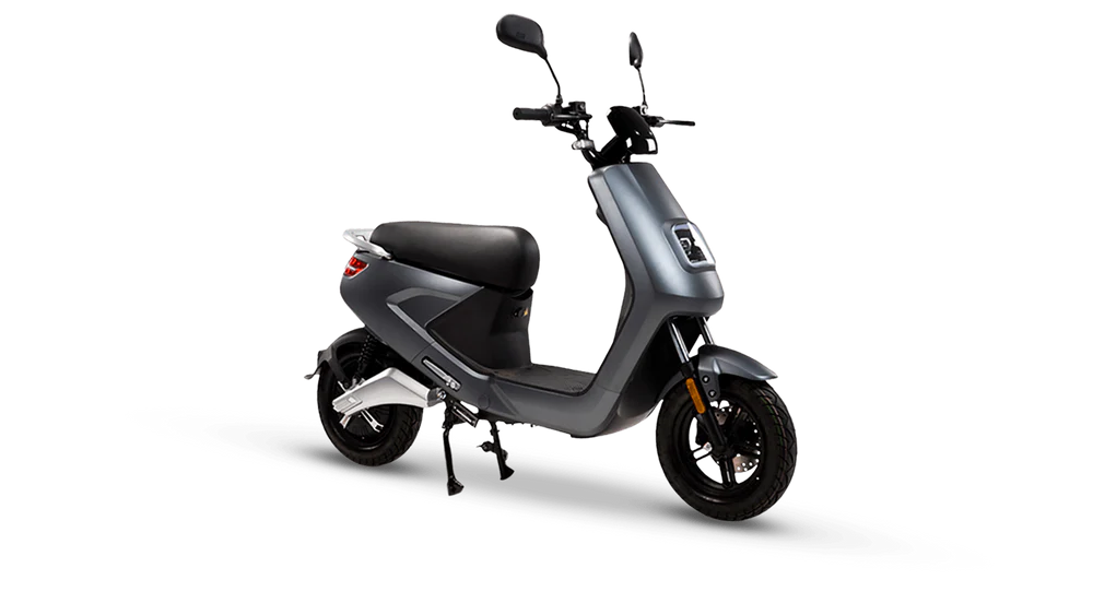 Scuter Electric N-Moto LX04 – Gri, Motor BOSCH 1440W, Autonomie 80 km, Dimensiuni 1750×570×1140mm, Greutate 80kg, Viteză 25 km/h, Fără Permis, CIV, COC & EEC+ Cadou Tricou N-Moto